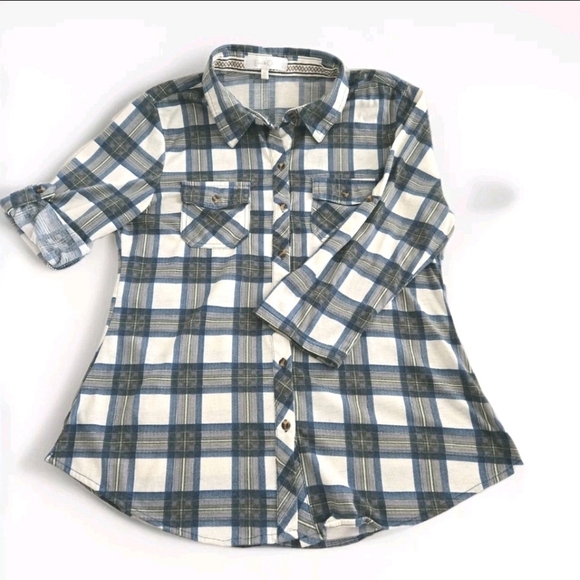 Eden & Olivia Black White Plaid Collared Button Down Shirt Sz M Roll up Sleeve - Picture 1 of 10